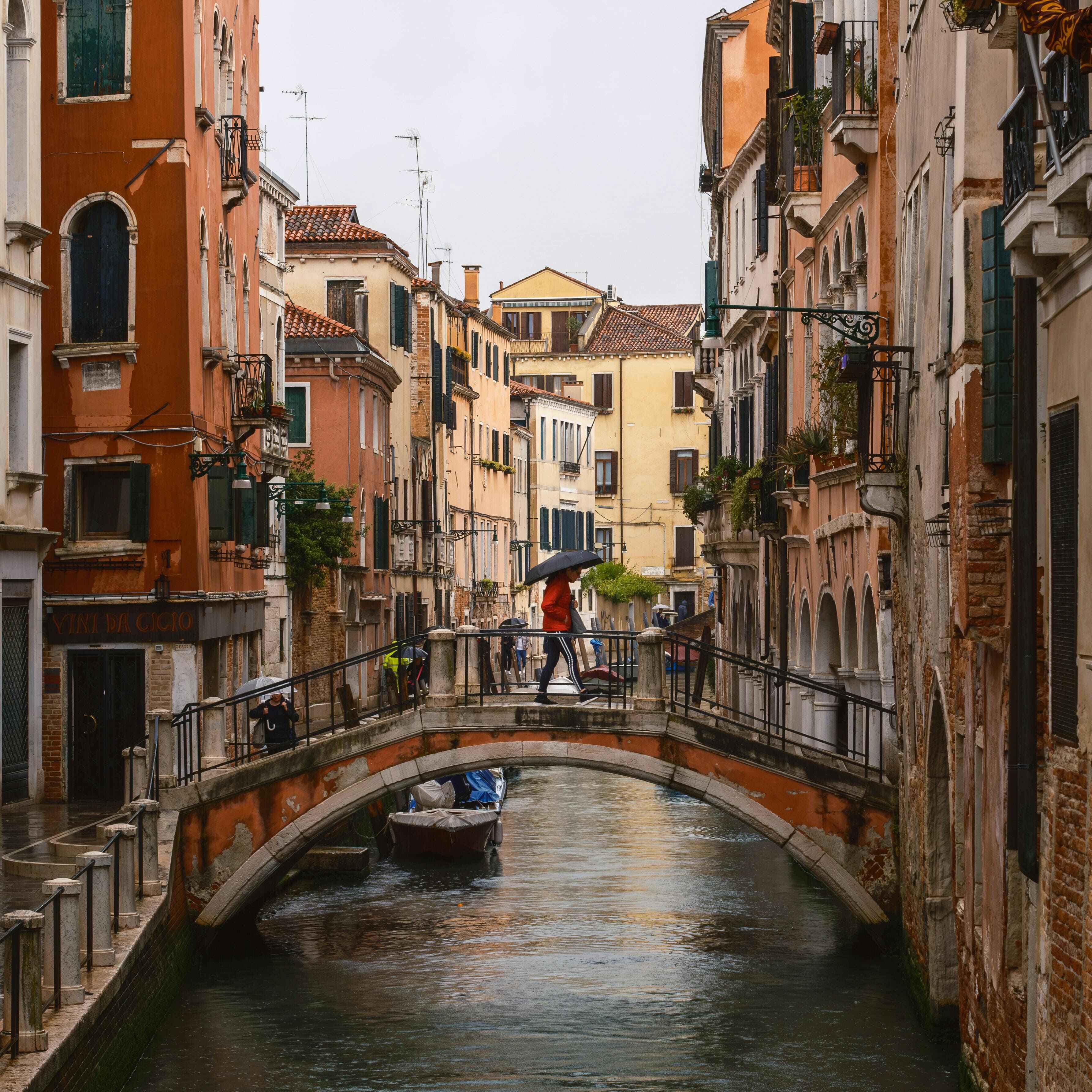 venice by water home page card image